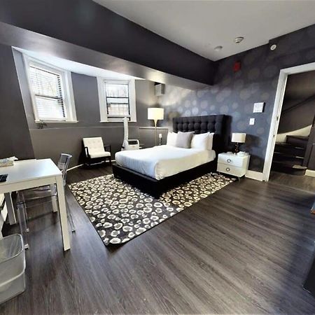 Lower Level Studios In Hip Bay Village Boston Extérieur photo